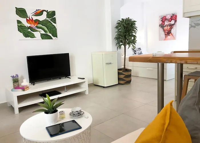 Stelisia Chania (Crete)